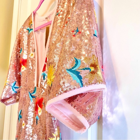 NWOT JELLA Couture floral sequin mini dress - Picture 5 of 14